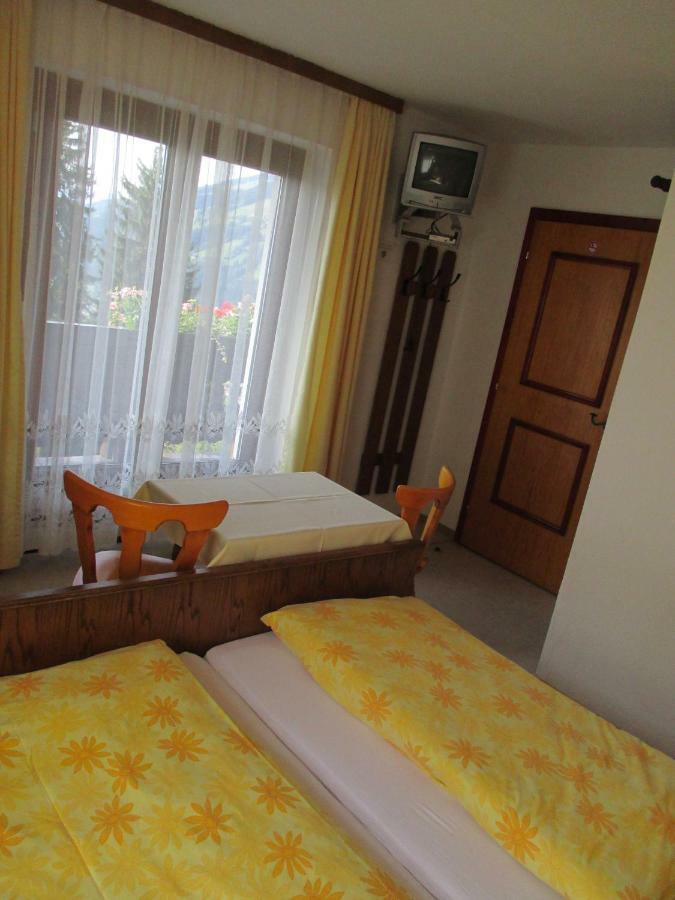 Haus Bergfried Hotel Westendorf Ruang foto